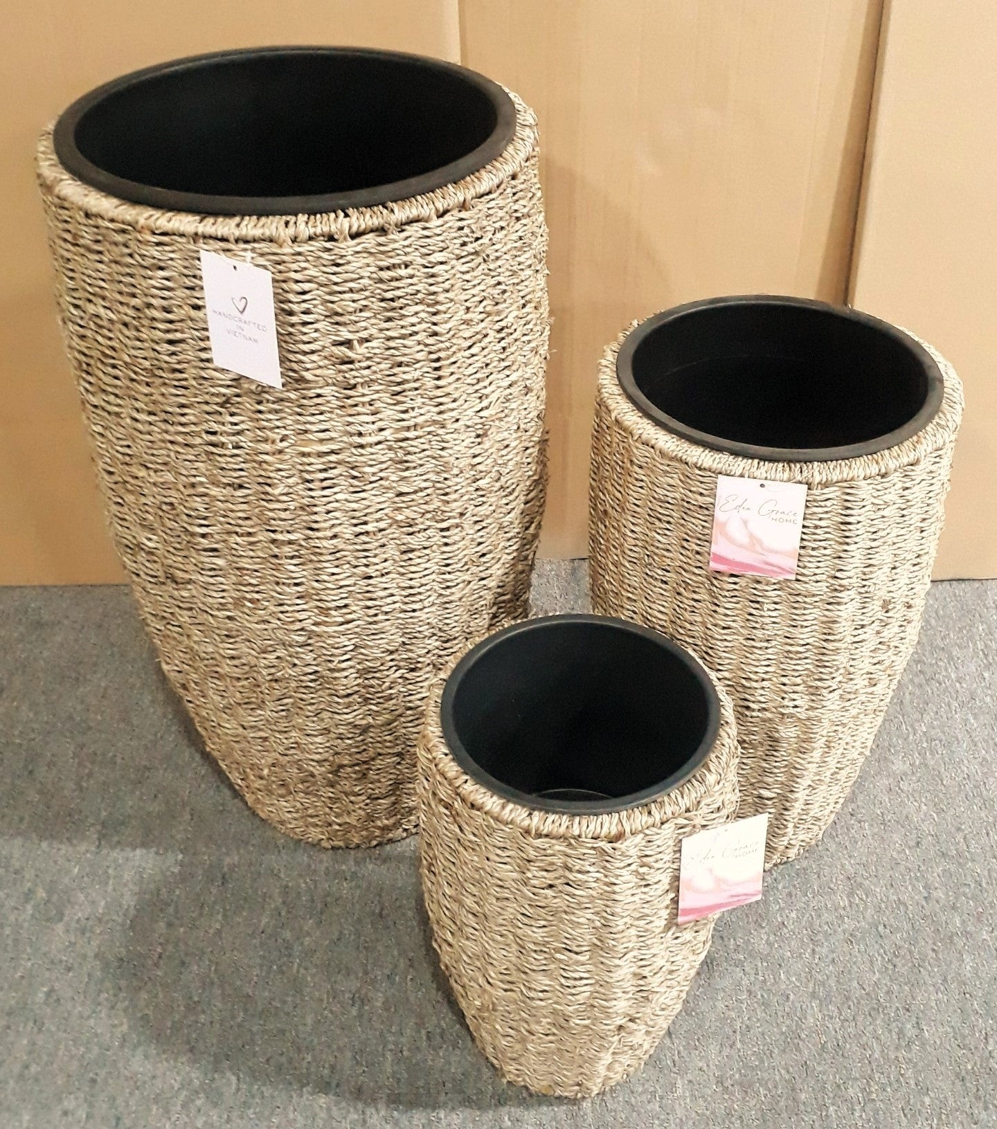 Eden Grace Set of 3 Hand Woven Round Wicker Planters - Made with Eco-Friendly Sustainable Seagrass - Comes with Polyethylene Pot inside