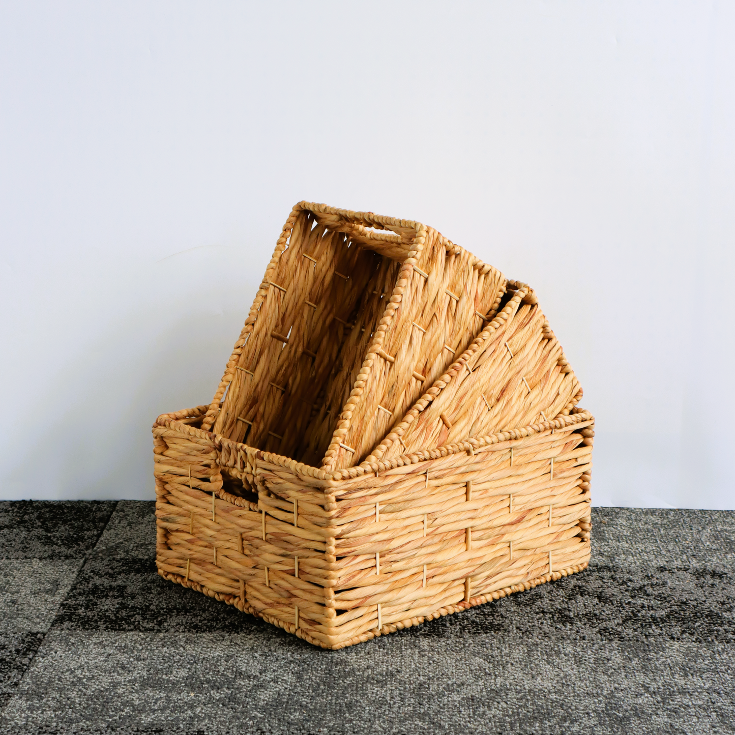 Eden Grace Set of 3 Hand Woven Wicker Baskets - Water Hyacinth Nesting Sizes for Smart Storage, Eco-Friendly Home Decor with Triple Twisted Weave