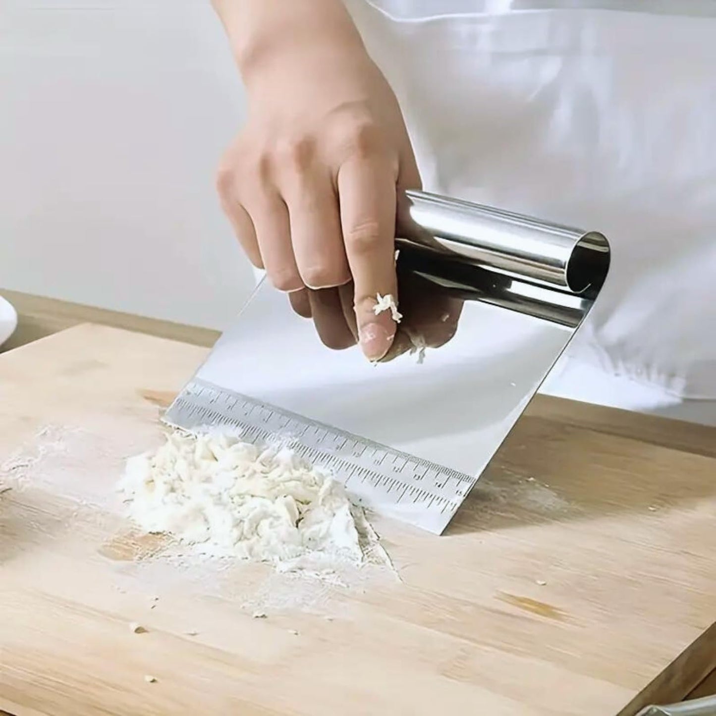 Max Life - Pizza Dough Scraper Cutter Pastry Cake Stainless Steel Divider Dough Knife